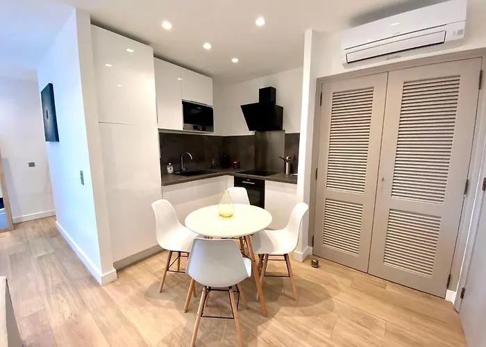 Magnifique A Deux Pas Du Port De Apartment Saint-Tropez